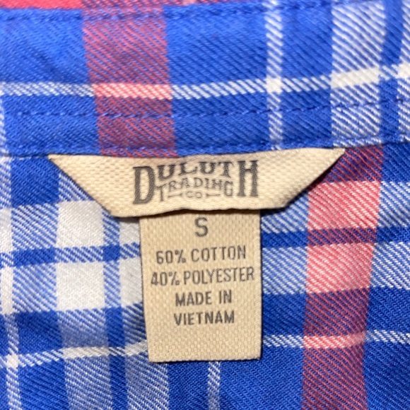 Duluth Trading Co button down flannel - Men’s Small - Picture 6 of 8
